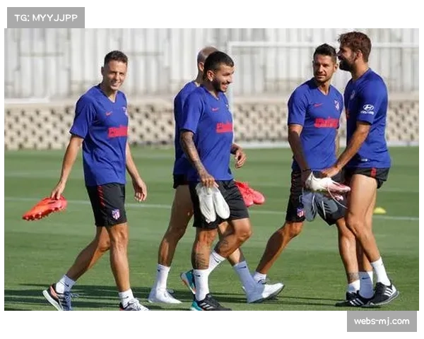 欧冠主题少儿足球训练营在马德里开幕,重点训练小球员的快速决策 欧冠主题少儿足球训练营在马德里开幕,重点训练小球员的快速决策